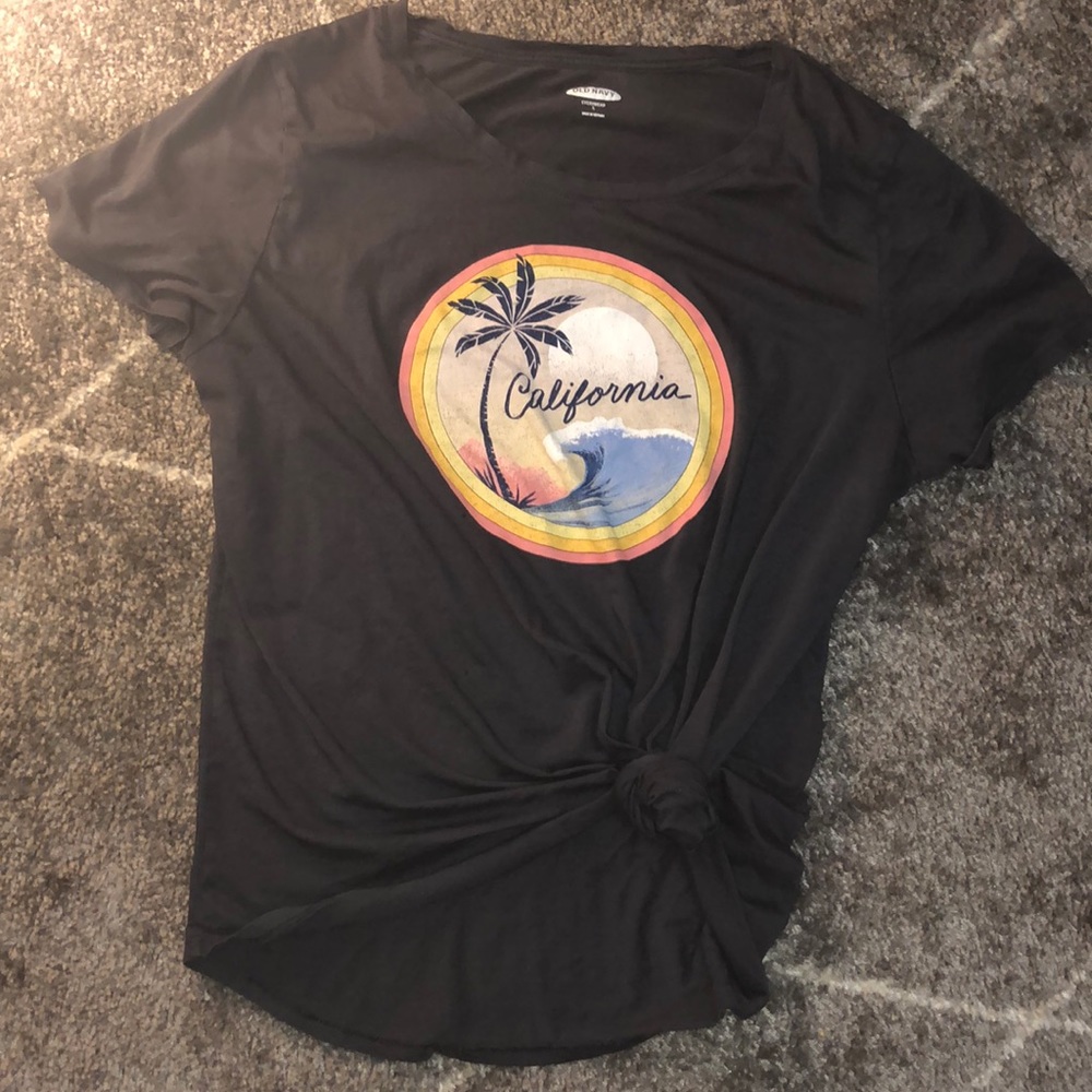 🤍 CALIFORNIA Graphic Tee